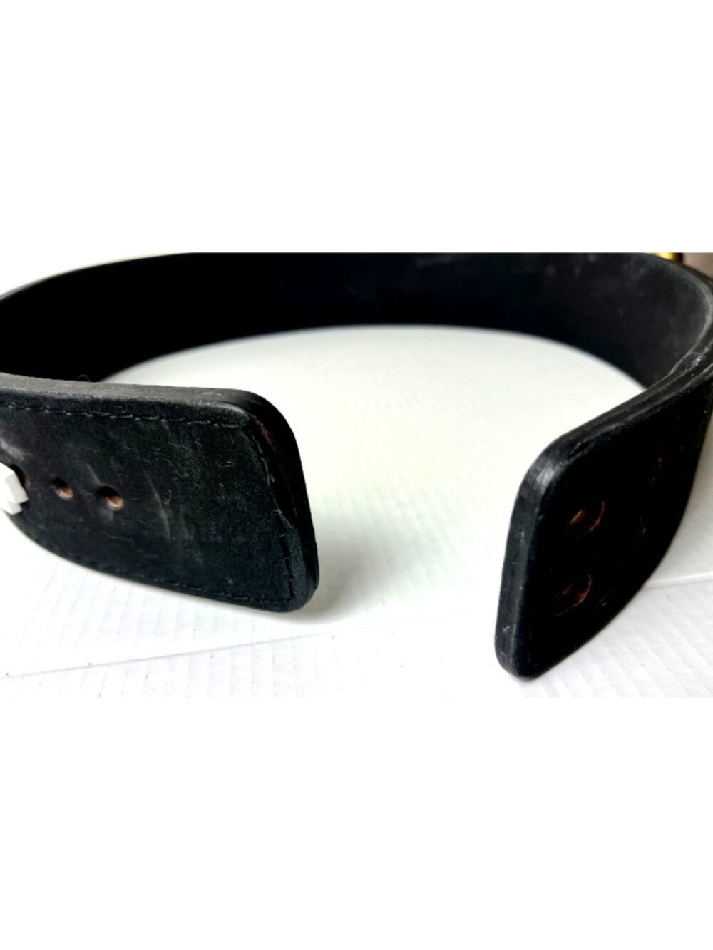 Irontanks Caliber 10mm 3" Powerlifting Belt Black w Matte White Lever Buckle - Picture 8 of 9